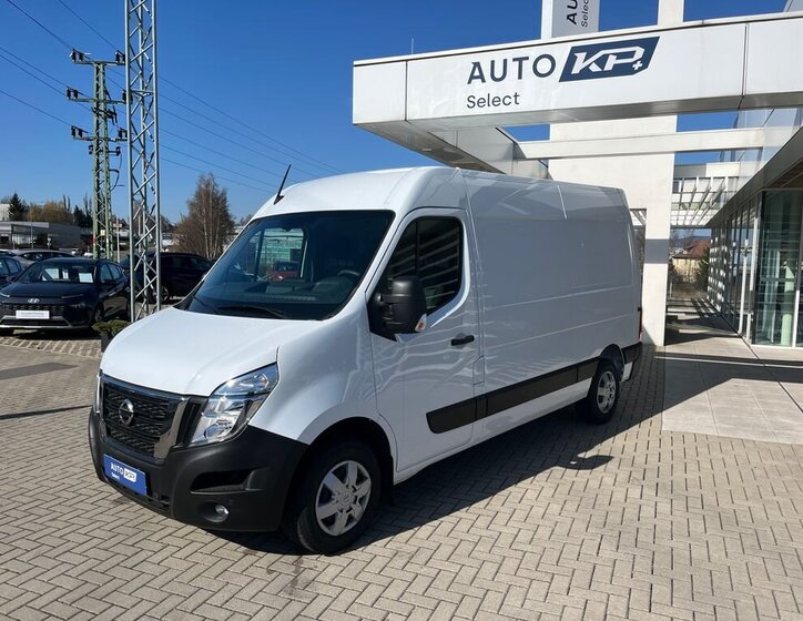Nissan Interstar Skříň 2,3 l 100 kw