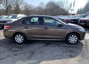 Peugeot 301 Sedan 1,6 l 85 kw