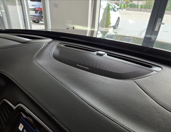 Volvo XC90 SUV / Terénní 2,0 l 180 kw