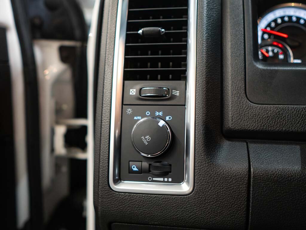 Dodge RAM Pick-up 5,7 l 291 kw