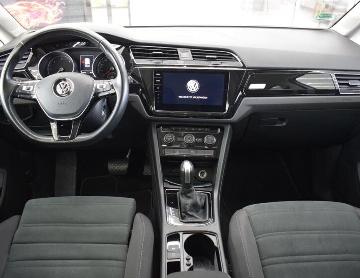 Volkswagen Touran Kombi 2,0 l 110 kw