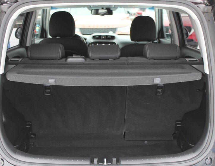 KIA Soul Hatchback 1,6 l 97 kw