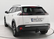 Peugeot 2008 SUV 1,5 l 81 kw