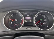 Volkswagen Tiguan 8