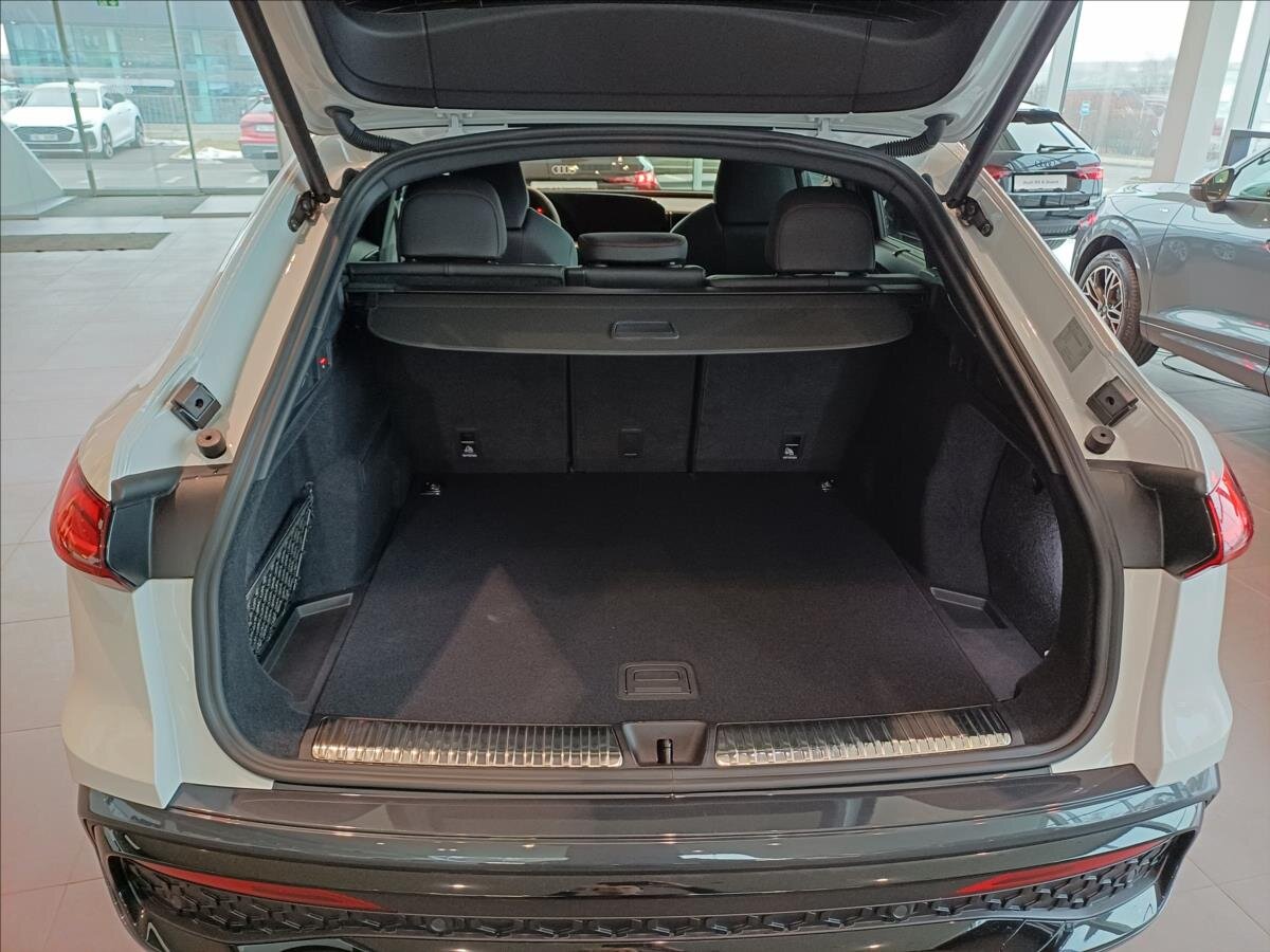 Audi Q5 SUV / Terénní 2,0 l 150 kw