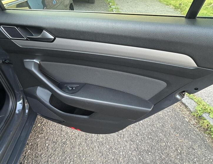 Volkswagen Passat 48