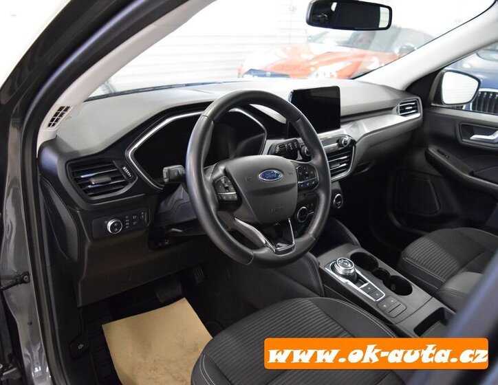 Ford Kuga SUV 2,5 l 112 kw