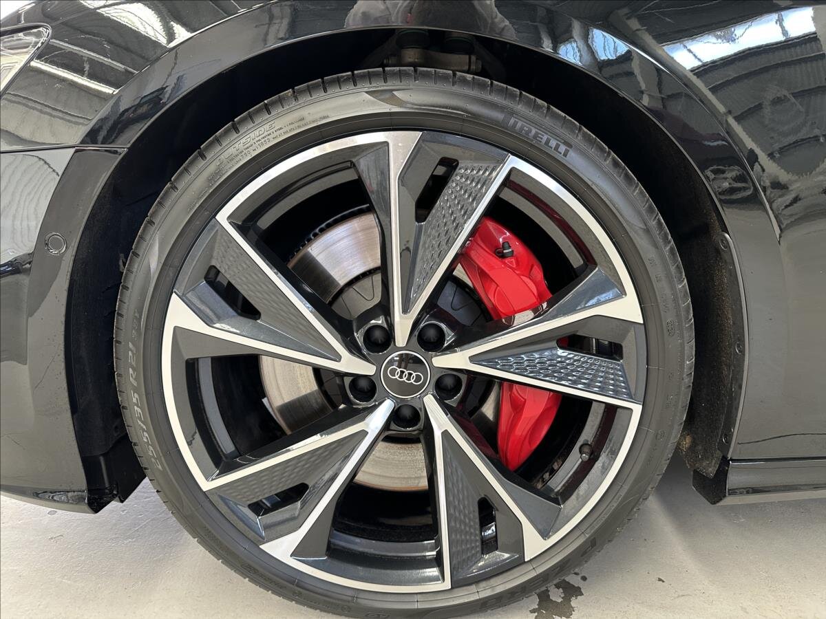 Audi S6 Kombi 3,0 l 253 kw