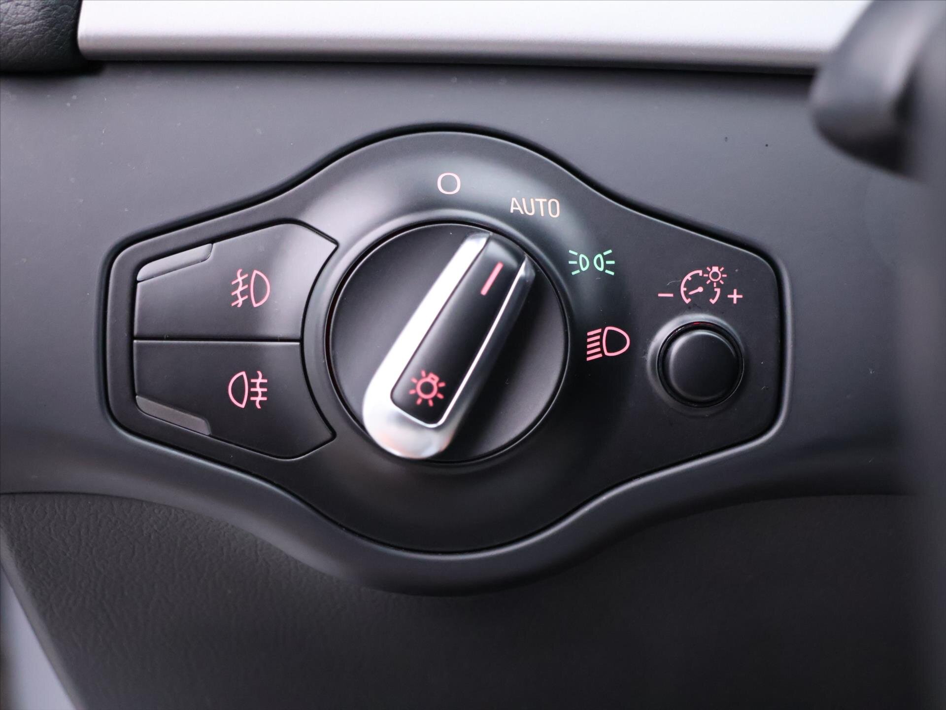 Audi A4 Kombi 2,0 l 110 kw