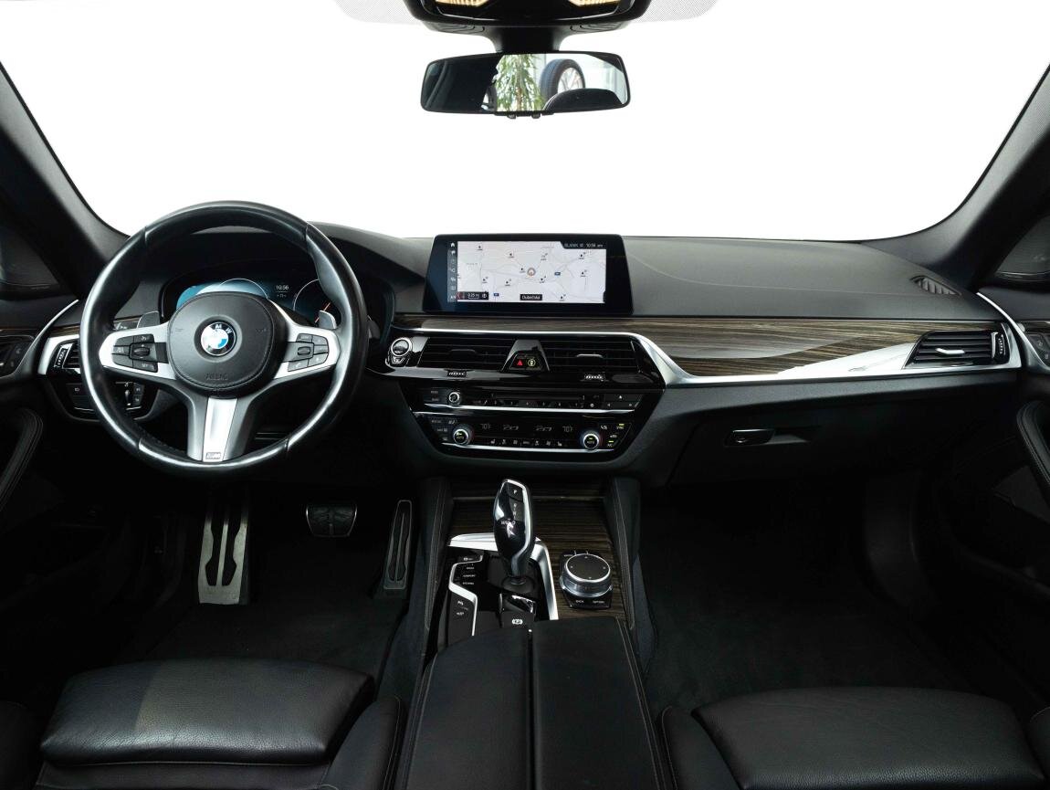 BMW Řada 5 Sedan / Limuzína 3,0 l 250 kw