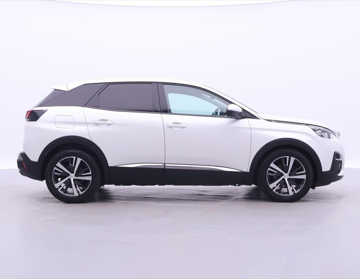 Peugeot 3008 8