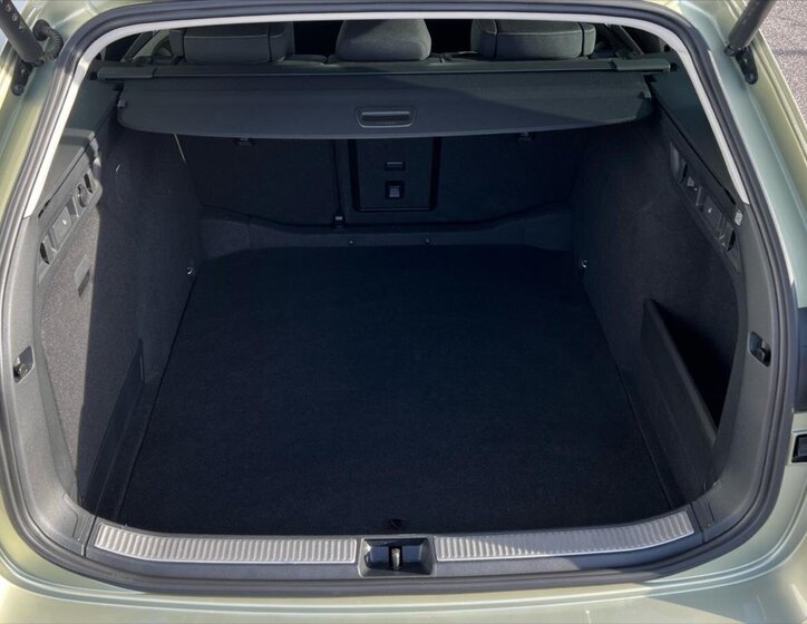 Škoda Superb Kombi 2,0 l 195 kw