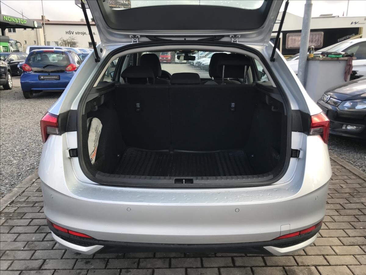 Škoda Scala Hatchback 999,0 85 kw