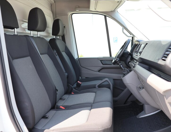 Volkswagen Crafter 15