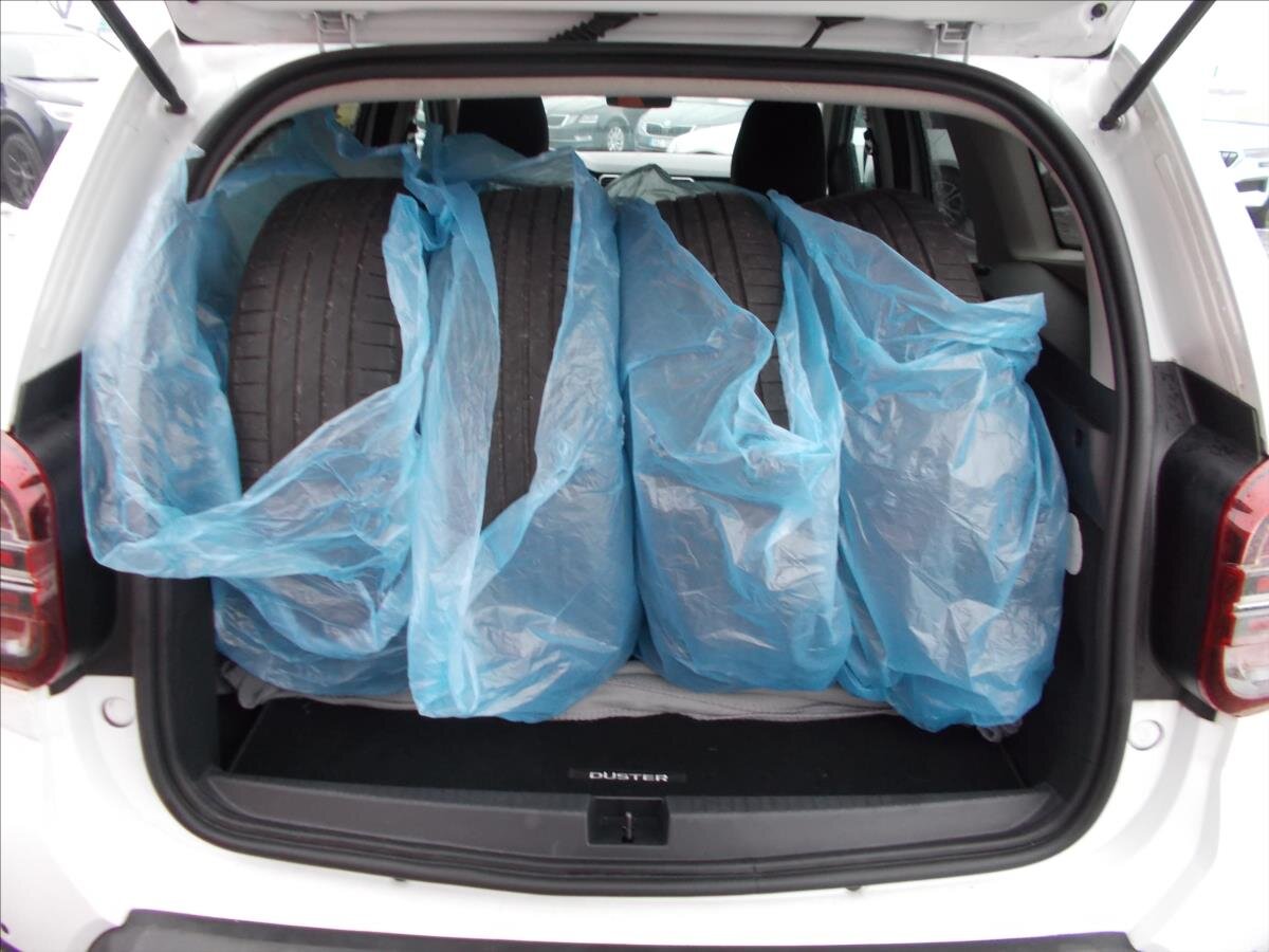 Dacia Duster SUV 999,0 67 kw