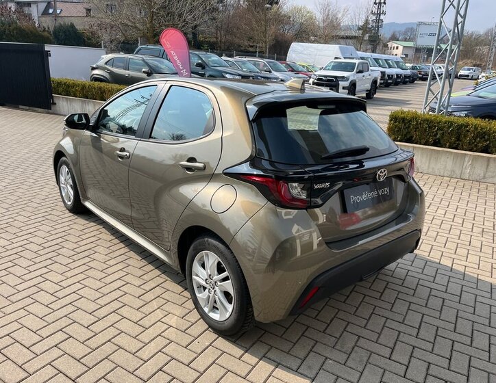 Toyota Yaris Hatchback 1,5 l 68 kw
