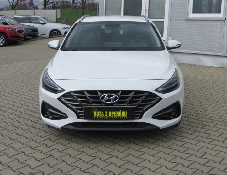 Hyundai i30 Kombi 998,0 88 kw