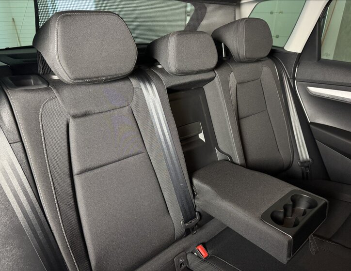 Škoda Karoq SUV / Terénní 1,5 l 110 kw