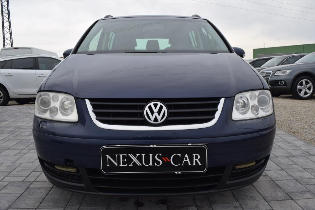 Volkswagen Touran Kombi 1,4 l 103 kw