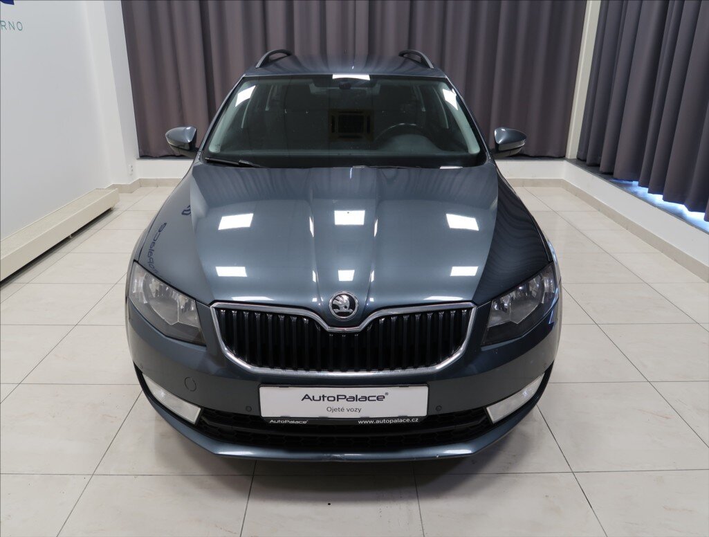 Škoda Octavia Kombi 2,0 l 110 kw