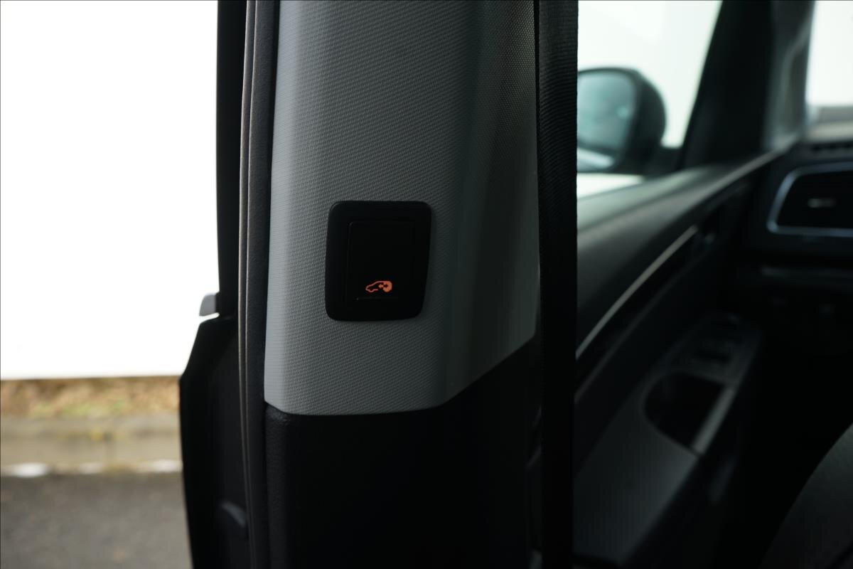 Seat Alhambra MPV 2,0 l 135 kw