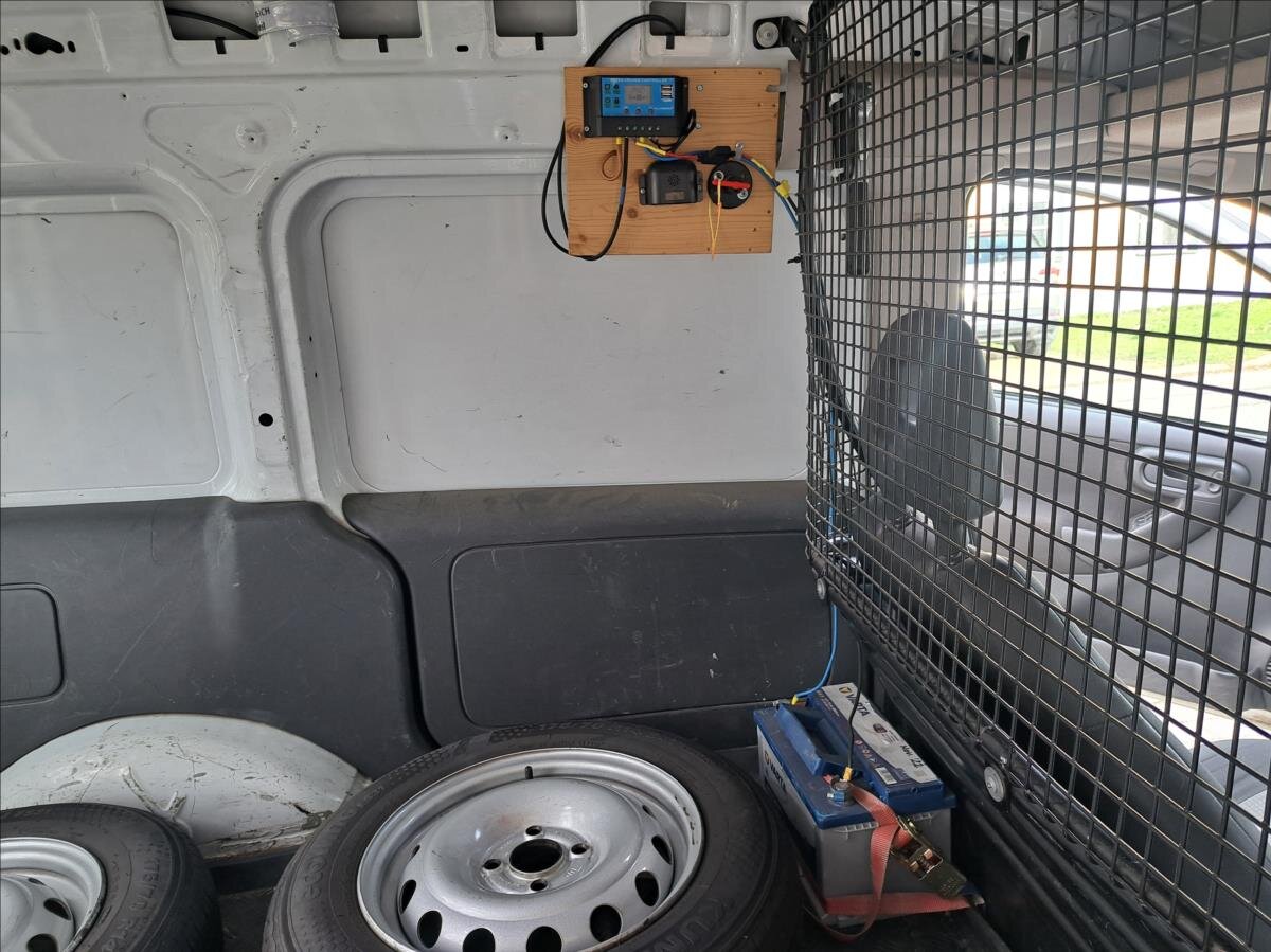 Opel Combo Skříň 1,2 l 55 kw