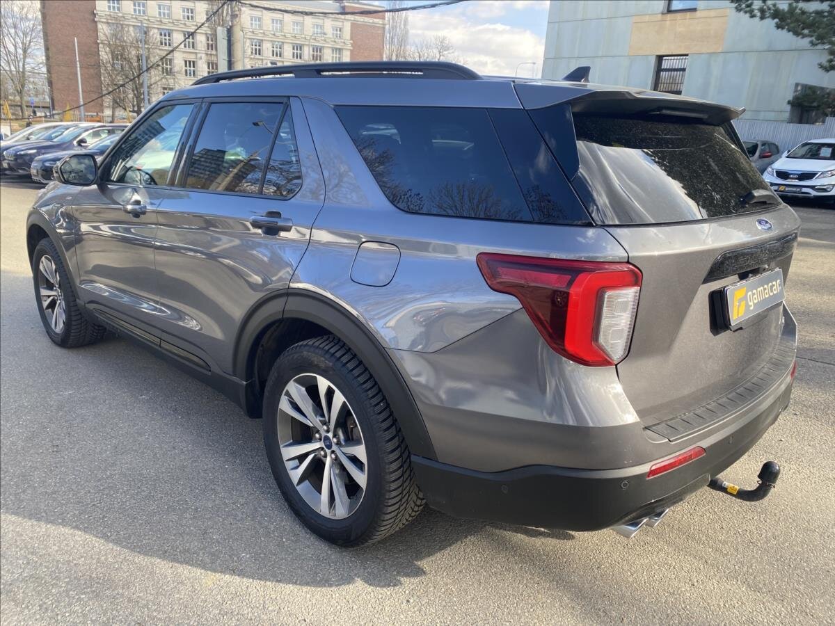 Ford Explorer SUV 3,0 l 267 kw