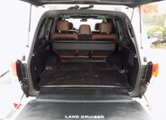 Toyota Land Cruiser 8