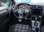 Volkswagen Golf Hatchback 2,0 l 180 kw