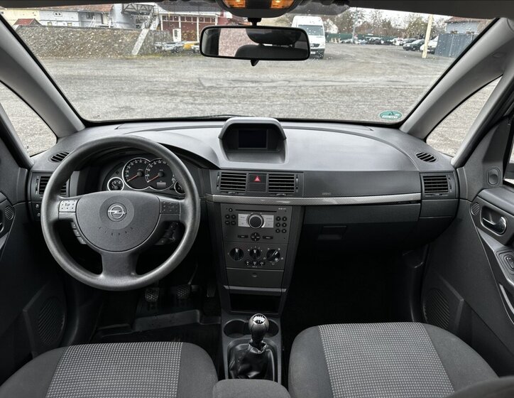 Opel Meriva MPV 1,6 l 77 kw