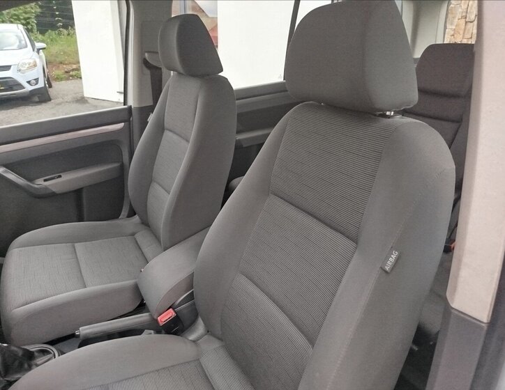 Volkswagen Touran MPV 1,9 l 77 kw