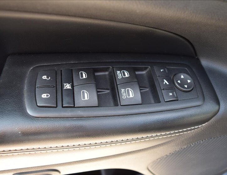 Jeep Grand Cherokee SUV 3,0 l 140 kw