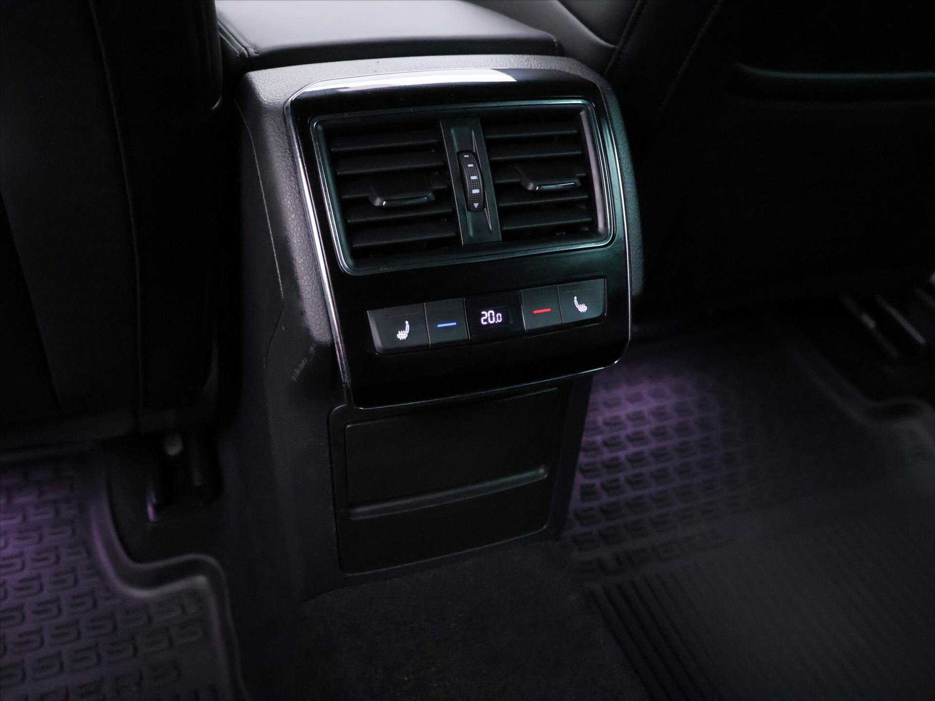 Škoda Superb Kombi 2,0 l 147 kw