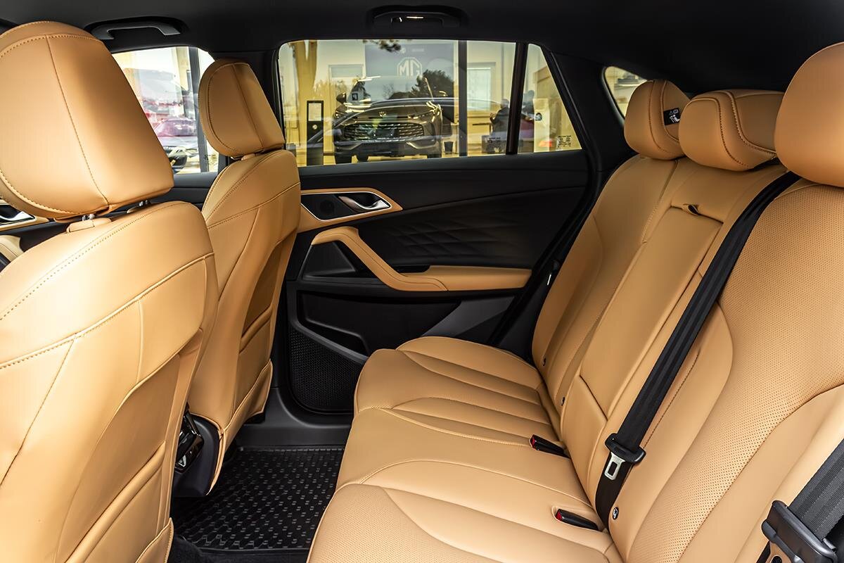 MG HS SUV / Terénní 1,5 l 125 kw