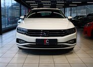 Volkswagen Passat 2