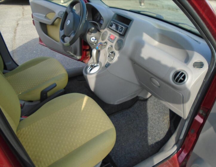 Fiat Panda Hatchback 1,2 l 44 kw