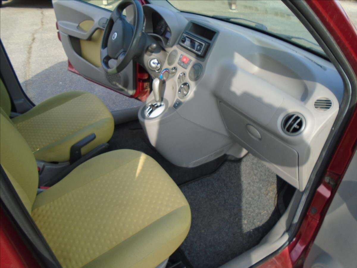 Fiat Panda Hatchback 1,2 l 44 kw