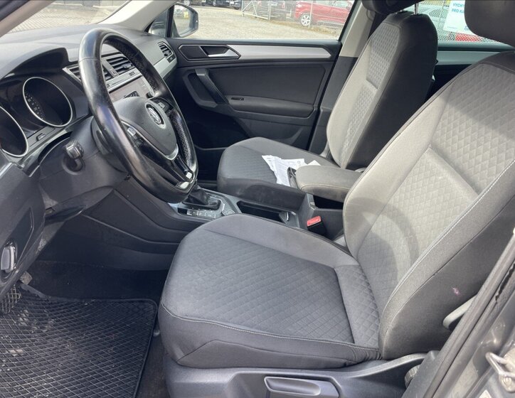 Volkswagen Tiguan SUV / Terénní 2,0 l 110 kw