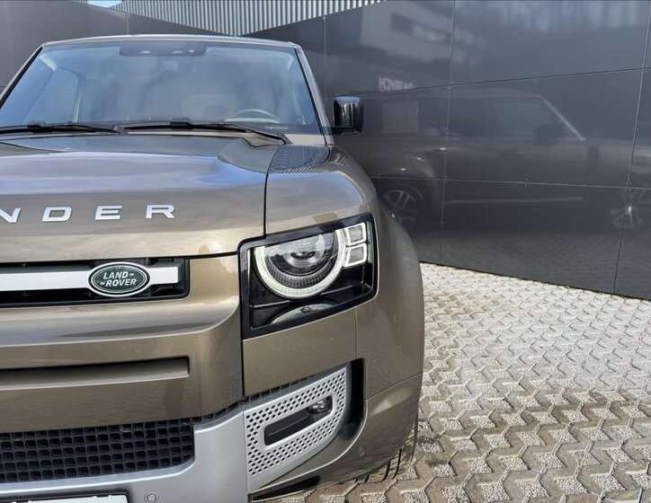 Land Rover Defender SUV / Terénní 3,0 l 183 kw