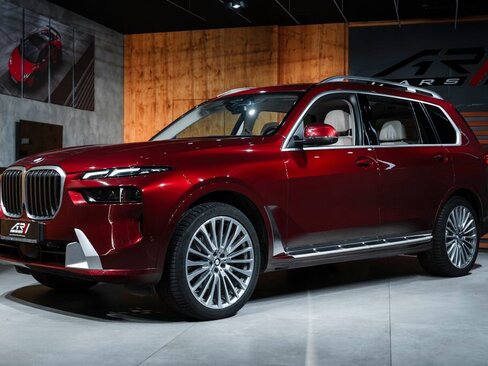 BMW X7 SUV / Terénní 3,0 l 280 kw