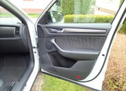 Škoda Kodiaq SUV / Terénní 1,5 l 110 kw