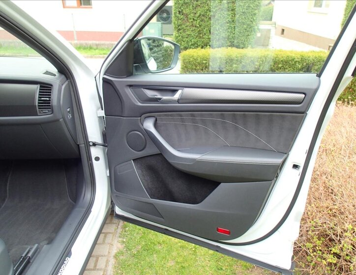 Škoda Kodiaq SUV / Terénní 1,5 l 110 kw