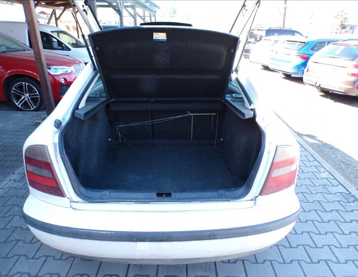 Škoda Octavia Liftback 1,9 l 81 kw