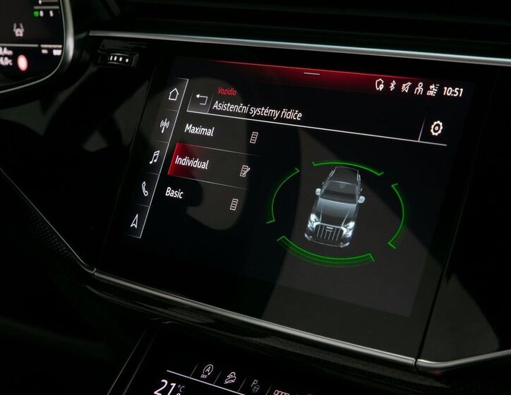 Audi SQ8 SUV 4,0 l 373 kw