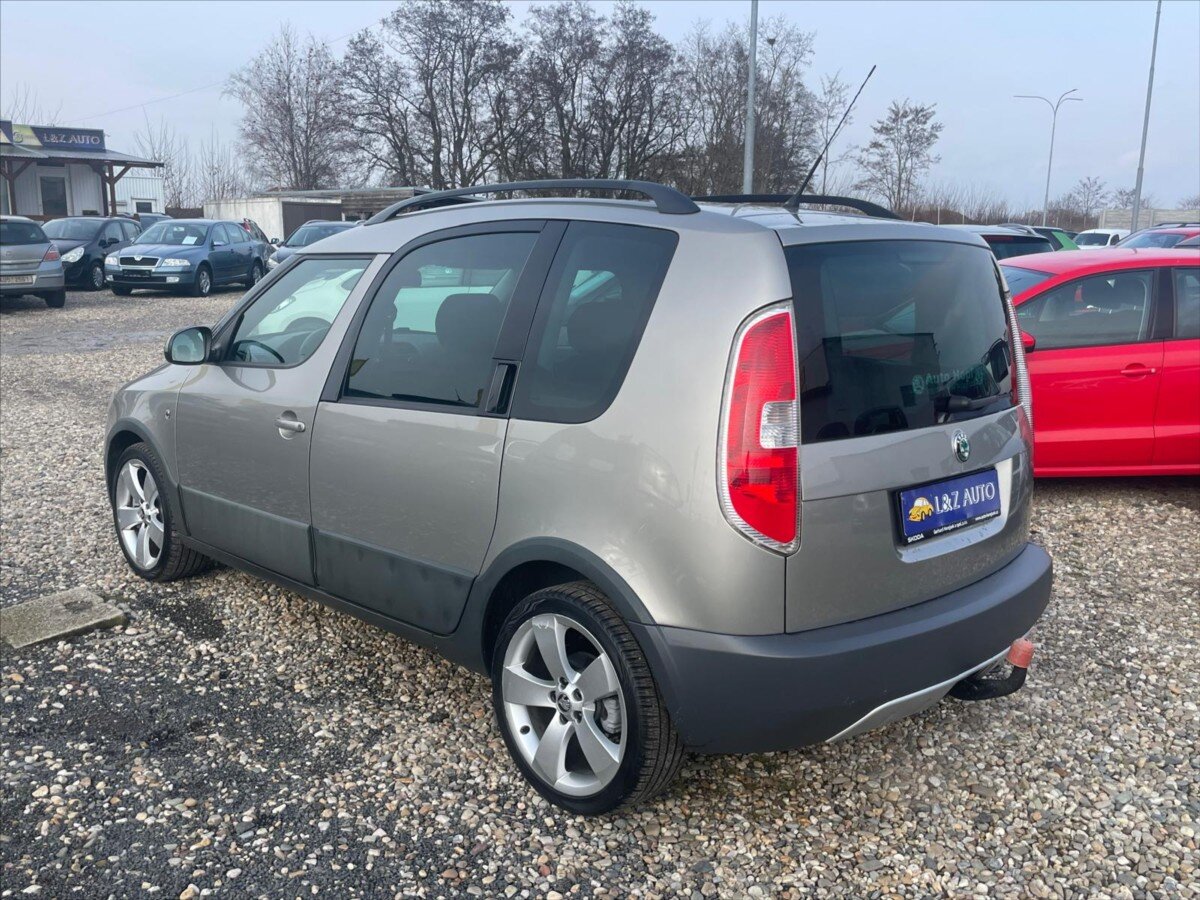 Škoda Roomster MPV 1,6 l 77 kw