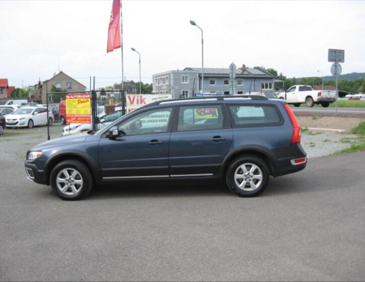 Volvo XC70 5