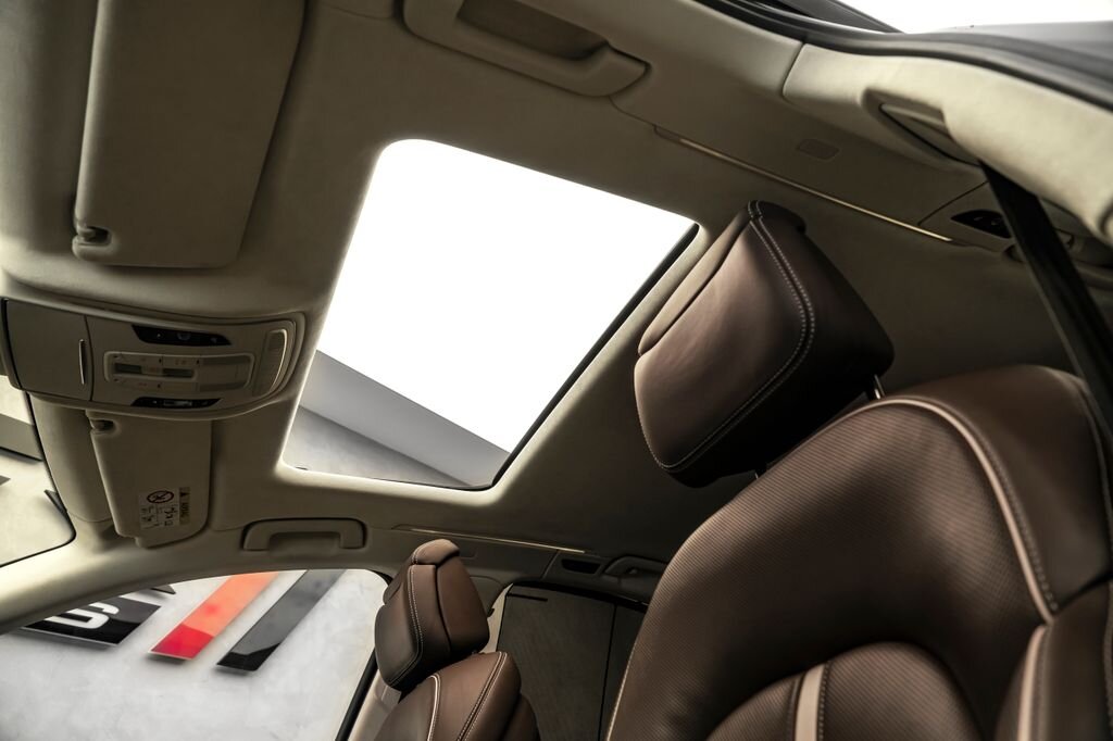 Audi A8 Sedan 4,1 l 283 kw