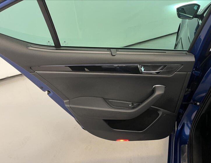 Škoda Superb Liftback 2,0 l 147 kw