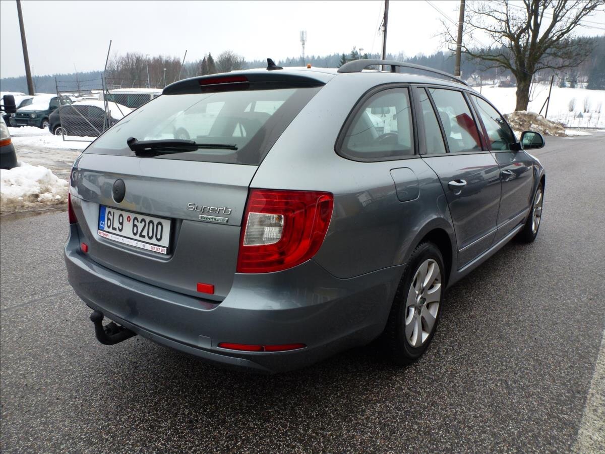 Škoda Superb Kombi 1,6 l 77 kw