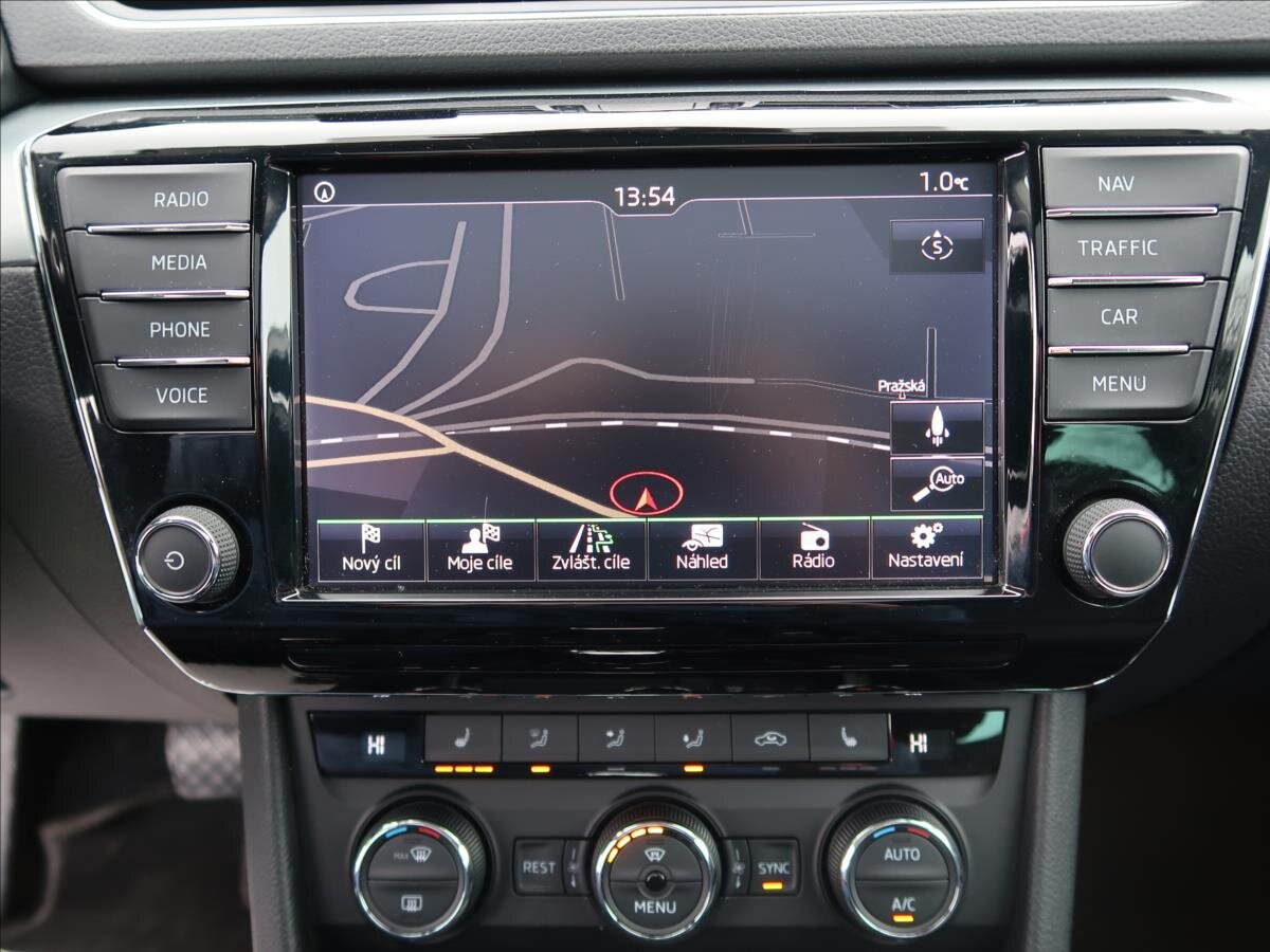 Škoda Superb Kombi 2,0 l 110 kw